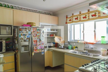 Casa à venda com 400m², 4 quartos e 4 vagasCozinha