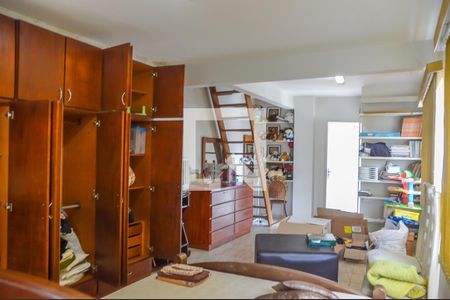 Casa à venda com 400m², 4 quartos e 4 vagasEdícula