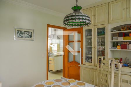 Casa à venda com 400m², 4 quartos e 4 vagasCopa