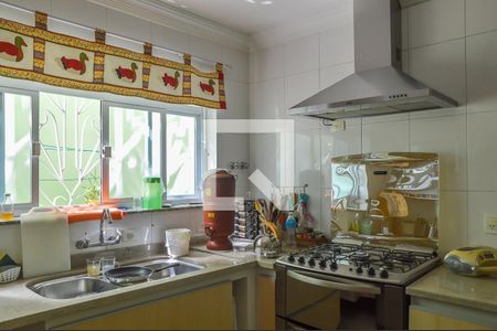 Casa à venda com 400m², 4 quartos e 4 vagasCozinha