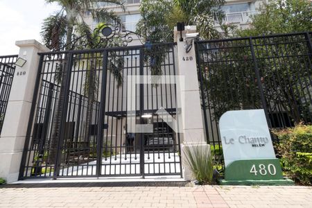 Apartamento para alugar com 68m², 2 quartos e 1 vagaFachada