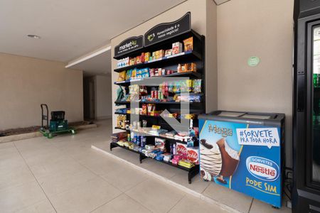 Apartamento para alugar com 68m², 2 quartos e 1 vagaMini Mercado