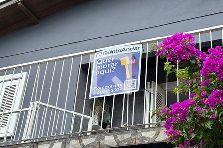 Casa à venda com 280m², 7 quartos e 3 vagasFachada