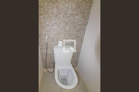 Apartamento à venda com 85m², 2 quartos e 1 vaga Apartamento à venda com 85m², 2 quartos e 1 vagaLavabo