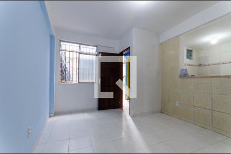 Apartamento para alugar com 33m², 2 quartos e sem vaga Apartamento para alugar com 33m², 2 quartos e sem vagaSala