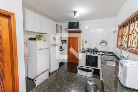 Casa à venda com 400m², 4 quartos e 3 vagasCozinha
