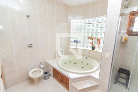 Casa à venda com 400m², 4 quartos e 3 vagasSuite Master Banheiro