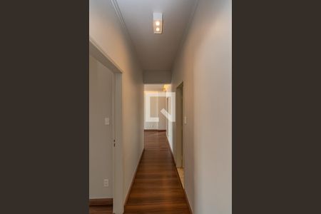 Apartamento à venda com 90m², 3 quartos e sem vaga Apartamento à venda com 90m², 3 quartos e sem vagaCorredor