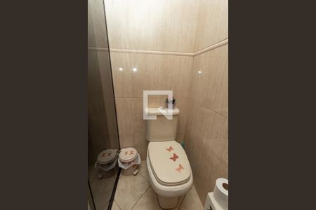 Casa à venda com 144m², 2 quartos e 1 vaga Casa à venda com 144m², 2 quartos e 1 vagaBanheiro da suíte 1