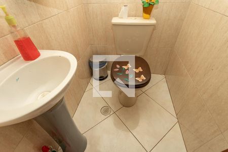 Casa à venda com 144m², 2 quartos e 1 vaga Casa à venda com 144m², 2 quartos e 1 vagaLavabo cozinha