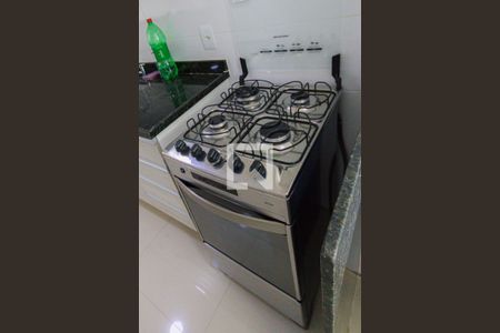 Apartamento à venda com 90m², 3 quartos e 2 vagas Apartamento à venda com 90m², 3 quartos e 2 vagasDetalhe Cozinha