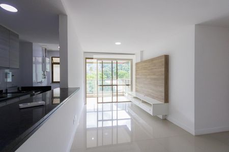 Sala de apartamento à venda com 3 quartos, 90m² em Freguesia (jacarepaguá), Rio de Janeiro