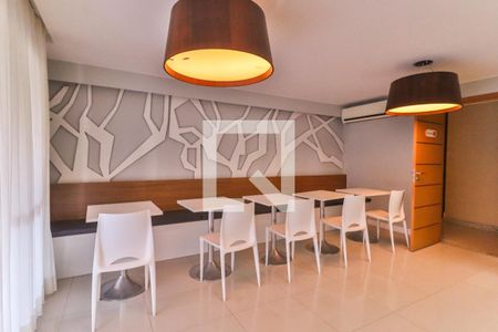 Apartamento à venda com 90m², 3 quartos e 2 vagas Apartamento à venda com 90m², 3 quartos e 2 vagasÁrea Comum