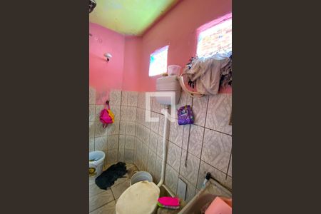 Banheiro de kitnet/studio para alugar com 1 quarto, 40m² em Engenho Velho de Brotas, Salvador