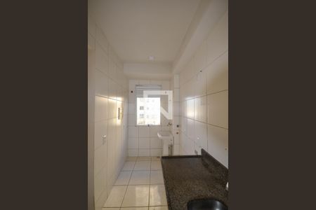 Apartamento para alugar com 54m², 2 quartos e sem vaga Apartamento para alugar com 54m², 2 quartos e sem vagaCozinha e Área de Serviço