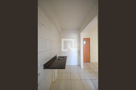 Apartamento para alugar com 54m², 2 quartos e sem vaga Apartamento para alugar com 54m², 2 quartos e sem vagaCozinha e Área de Serviço