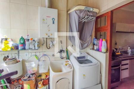 Casa à venda com 135m², 3 quartos e 2 vagasÁrea de serviço