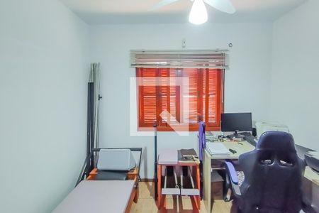 Casa à venda com 135m², 3 quartos e 2 vagasQuarto