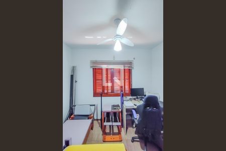 Casa à venda com 135m², 3 quartos e 2 vagasQuarto