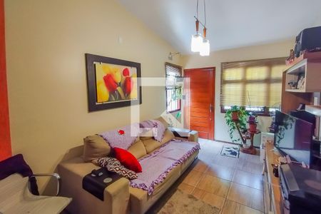 Sala de casa à venda com 3 quartos, 135m² em Feitoria, São Leopoldo