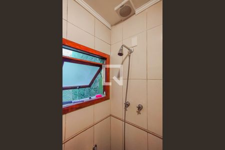 Casa à venda com 135m², 3 quartos e 2 vagasBanheiro