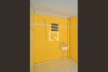 Casa de condomínio à venda com 65m², 2 quartos e 1 vagaÁrea de Serviço