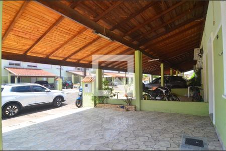 Casa de condomínio à venda com 65m², 2 quartos e 1 vagaGaragem