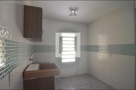 Casa de condomínio à venda com 65m², 2 quartos e 1 vagaCozinha
