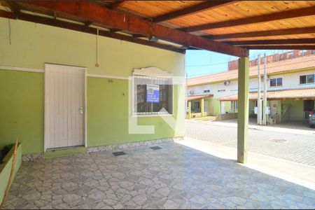 Casa de condomínio à venda com 65m², 2 quartos e 1 vagaGaragem