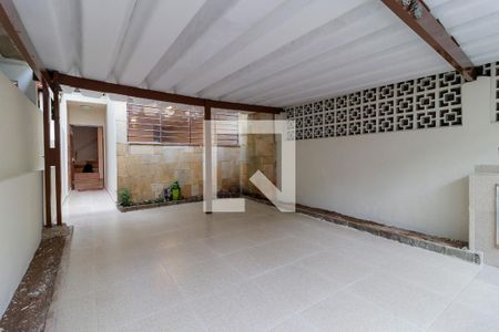 Casa à venda com 151m², 4 quartos e 2 vagasGaragem