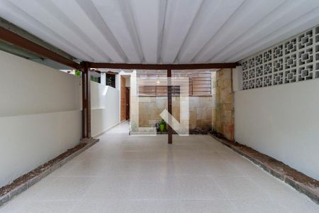 Casa à venda com 151m², 4 quartos e 2 vagasGaragem