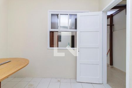 Casa à venda com 151m², 4 quartos e 2 vagasEdicula