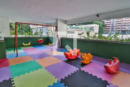 Apartamento para alugar com 80m², 2 quartos e 1 vagaPlayground