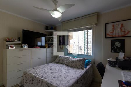 Apartamento à venda com 114m², 3 quartos e 2 vagasQuarto 2