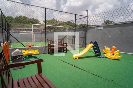 Casa de condomínio à venda com 70m², 2 quartos e 1 vagaÁrea comum