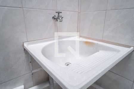 Casa de condomínio à venda com 70m², 2 quartos e 1 vagaÁrea de Serviço