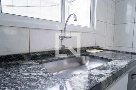 Sala/Cozinha de casa de condomínio à venda com 2 quartos, 70m² em Jardim Sao Nicolau, São Paulo