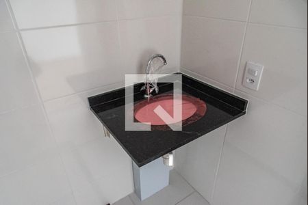 Banheiro de apartamento para alugar com 1 quarto, 27m² em Vila Dom Pedro I, São Paulo