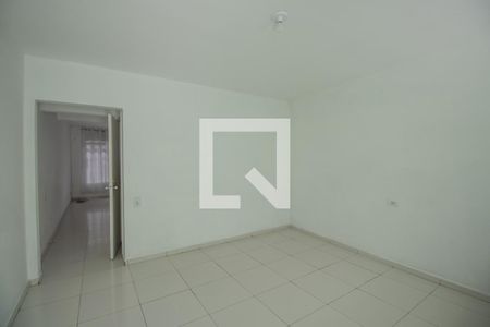 Casa para alugar com 130m², 2 quartos e 2 vagasCozinha