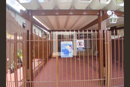 Casa para alugar com 130m², 2 quartos e 2 vagasFachada