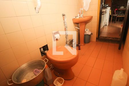 Casa à venda com 75m², 2 quartos e 1 vagaBanheiro