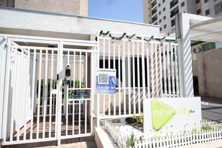 Apartamento para alugar com 44m², 2 quartos e 1 vagaFachada - Placa instalada