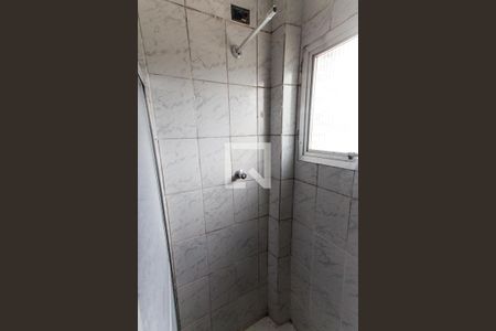 Banheiro de casa para alugar com 1 quarto, 50m² em Jardim Brasil (zona Norte), São Paulo