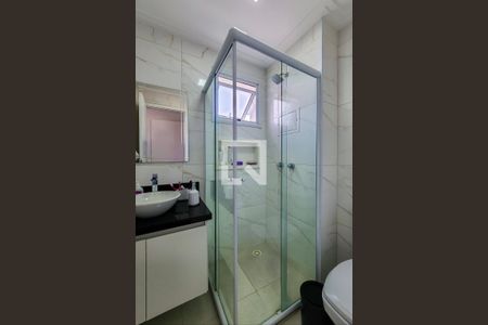 Apartamento à venda com 84m², 2 quartos e 2 vagasBanheiro da Suíte