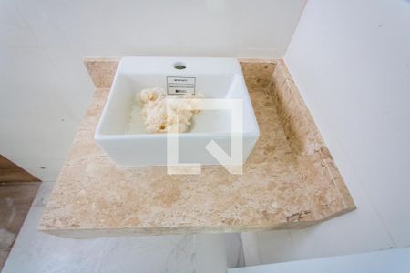 Apartamento à venda com 120m², 2 quartos e 2 vagasBanheiro social