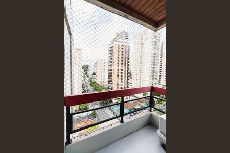 Apartamento à venda com 124m², 3 quartos e 2 vagasVaranda da Suíte 2