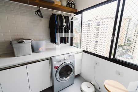 Apartamento à venda com 124m², 3 quartos e 2 vagasLavanderia