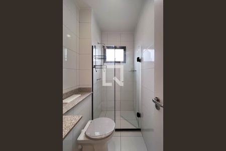 Banheiro de apartamento para alugar com 1 quarto, 25m² em Indianópolis, São Paulo