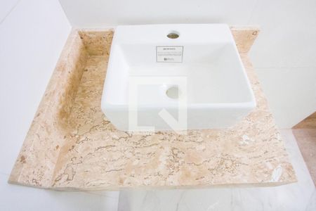 Apartamento à venda com 120m², 2 quartos e 2 vagasBanheiro social