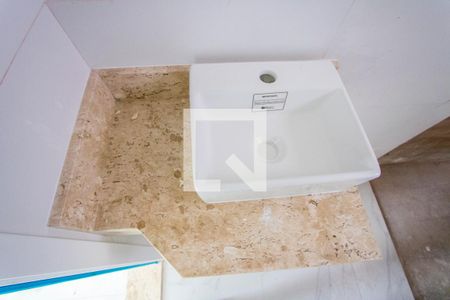 Apartamento à venda com 120m², 2 quartos e 2 vagasBanheiro do quarto 1